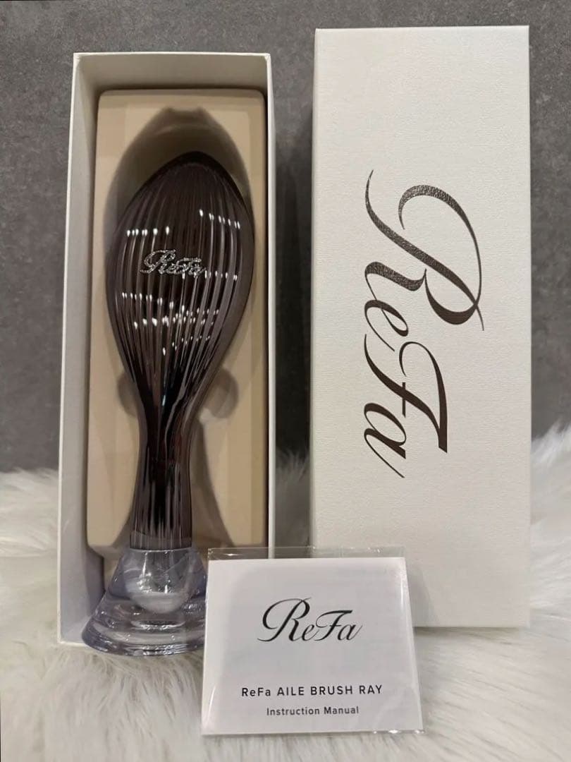 ReFa リファエールブラシレイ　ブラック ReFa（リファ）AILE BRUSH RAY ブラック（エール ブラシ レイ） -の
