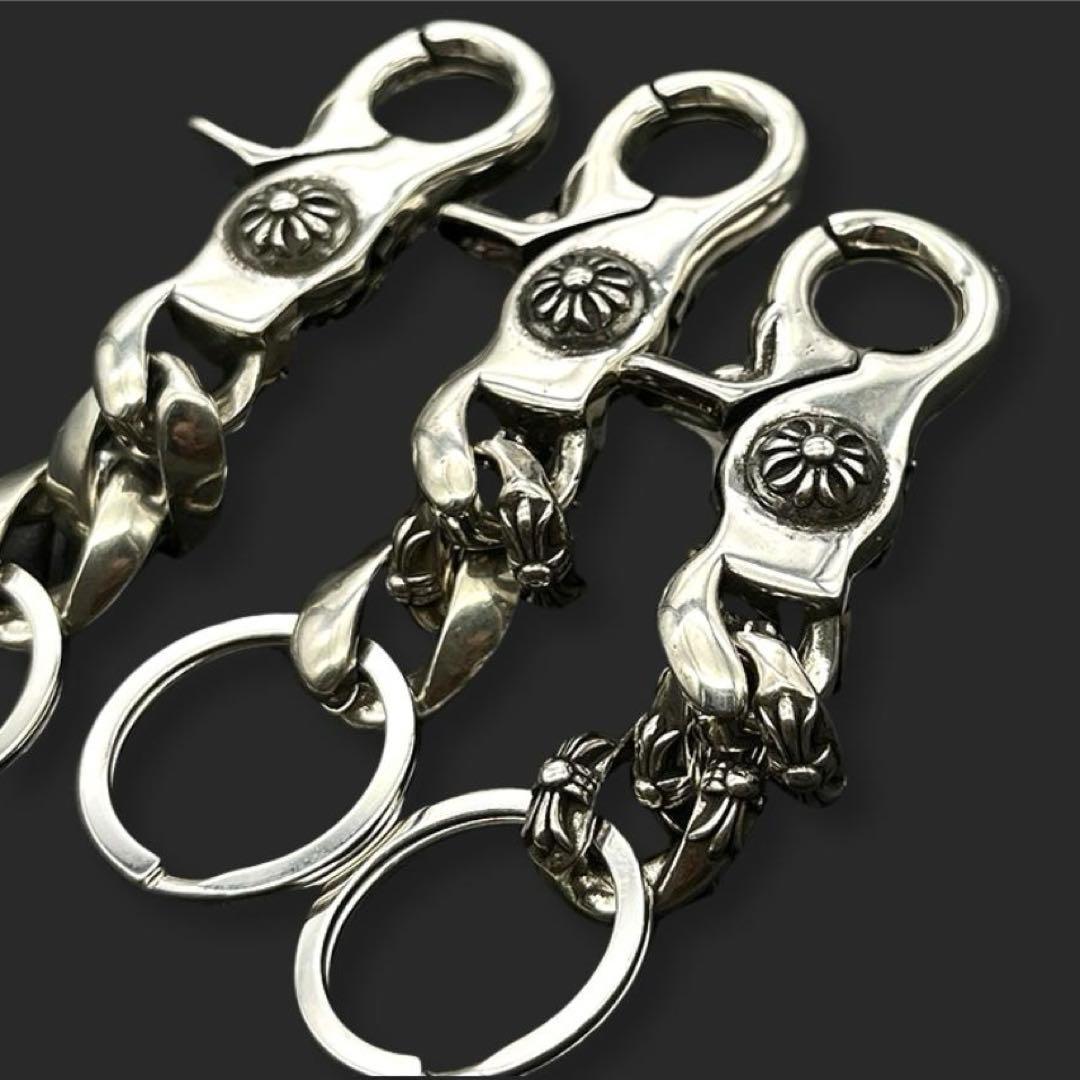 シルバー925 クロスフック付き フローラルクロスキーホルダー - メルカリ