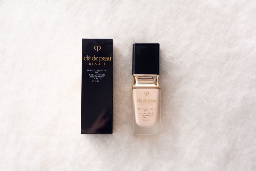 クレ・ド・ポー ボーテ　タンフリュイドエクラ　マット PO00 クレ・ド・ポー ボーテ タンフリュイドエクラマット ピンクオークル00