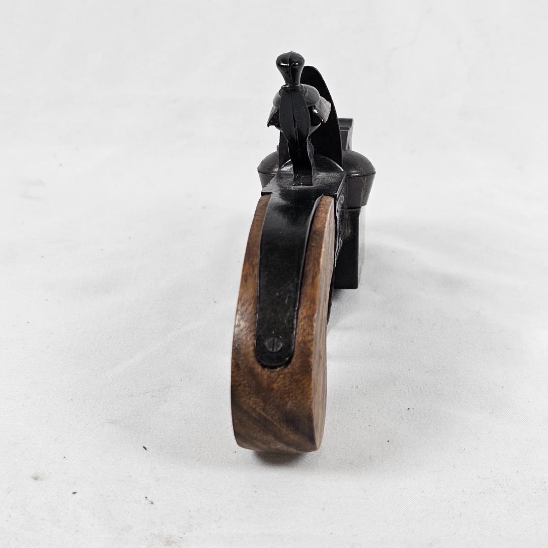 ヴィンテージ ピストル型 卓上小物 2点 ジャンク 修理・置物用 - メルカリ