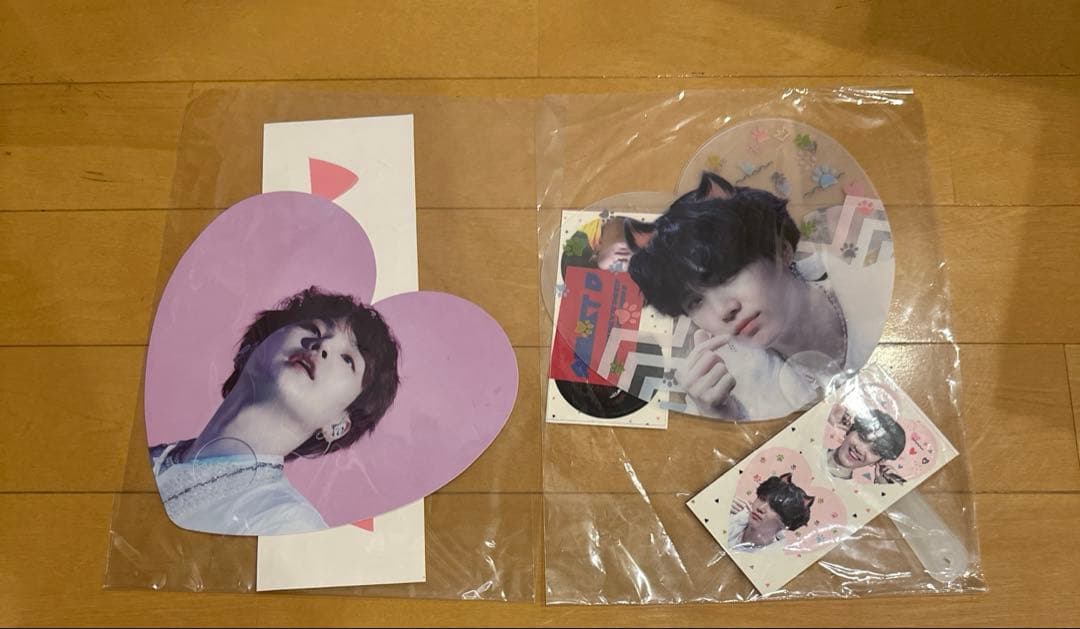 BTS ユンギ シュガうちわ 【公式】 その他あり - メルカリ