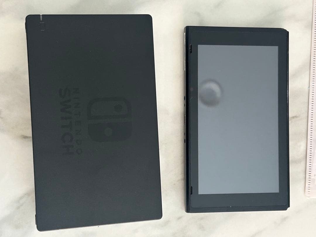 任天堂Switch 本体 ジャンク 任天堂スイッチ本体XAJ 画面綺麗 電源付く 充電可 ジャンク品 Nintendo