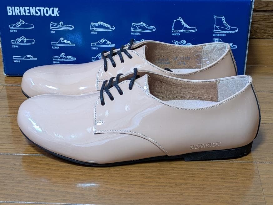 新品BIRKENSTOCKソーンダースパテントグレーベージュ ナチュラルレザー