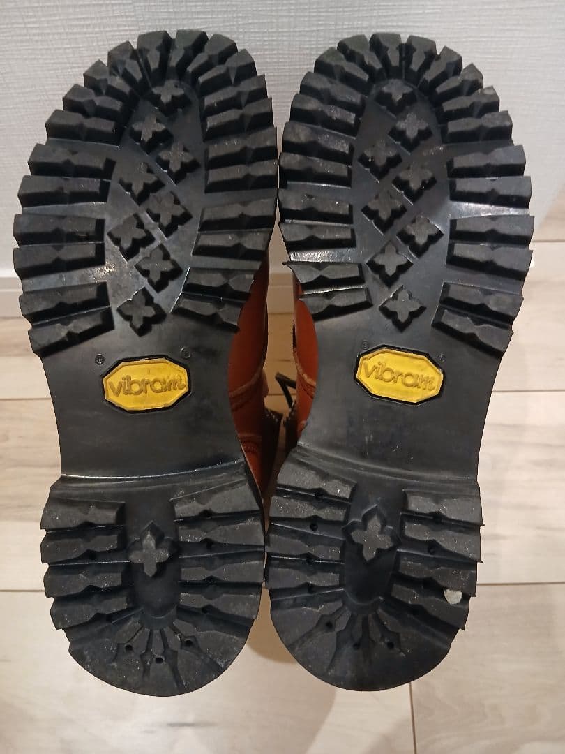 RED WING US7.5 25.5cm ロガーブーツ　ビブラム　半円犬タグ