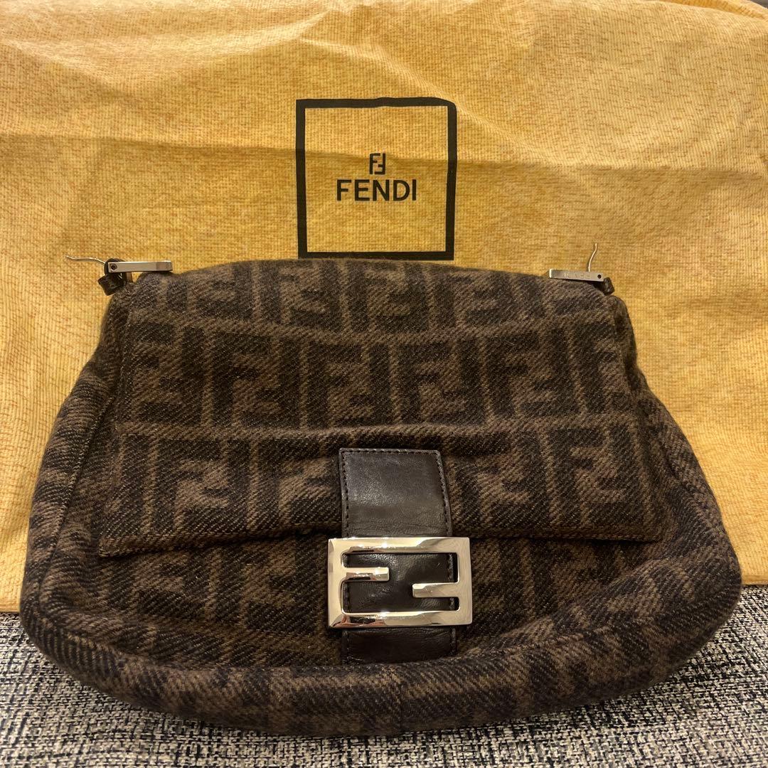 希少 フェンディ FENDI ウール マンマバケット ビンテージ ズッカ 保存