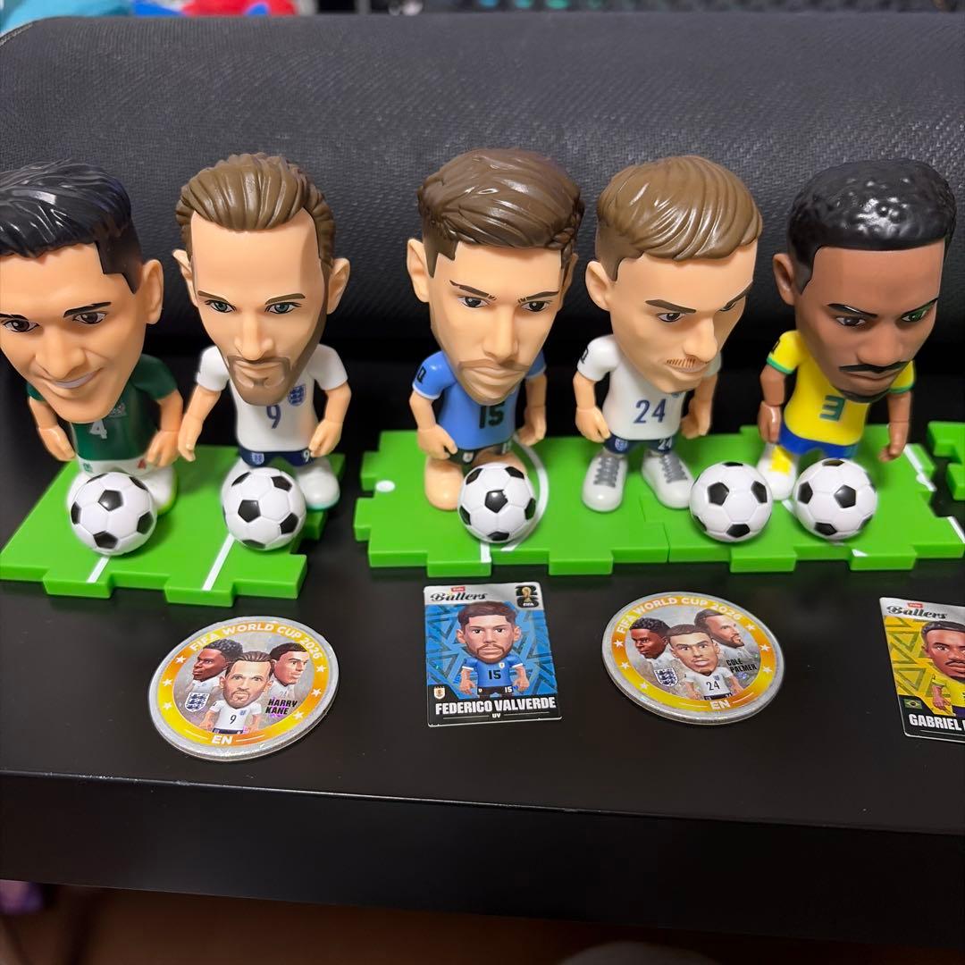 ZURU fifa ballersフィギュア5体セット - メルカリ