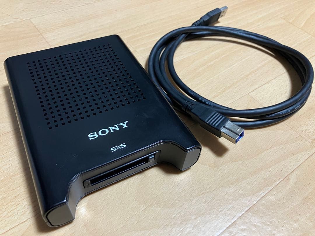 実用中古動作品】SONY SxS US20カードリーダー USB接続 - メルカリ