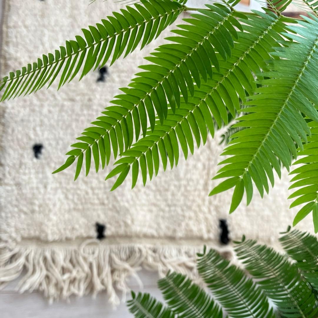 ドット90×142 オフホワイト ブラック モロッコラグ トルコヴィンテージ