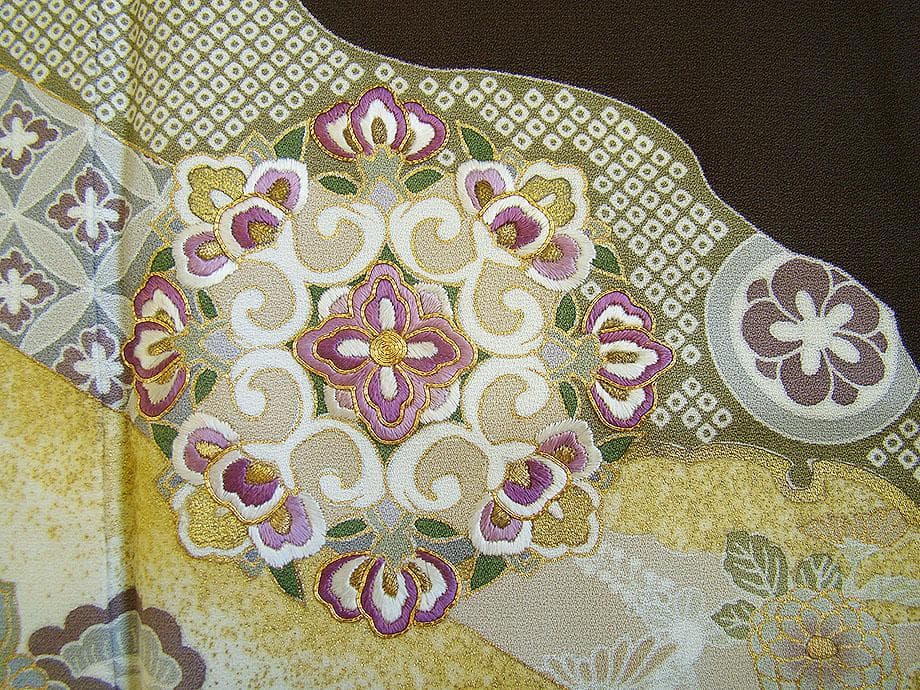 緑 秀逸品 極上縮緬地 帝王紫 高級訪問着（正絹）仕立上り＜HH2288