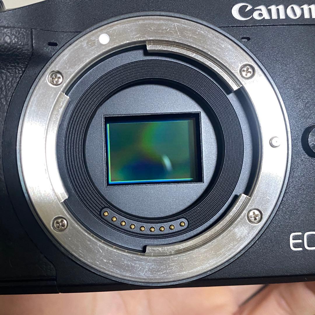Canon EOS M3 ボディ動作確認済付属品あり液晶反転時ブラックアウト