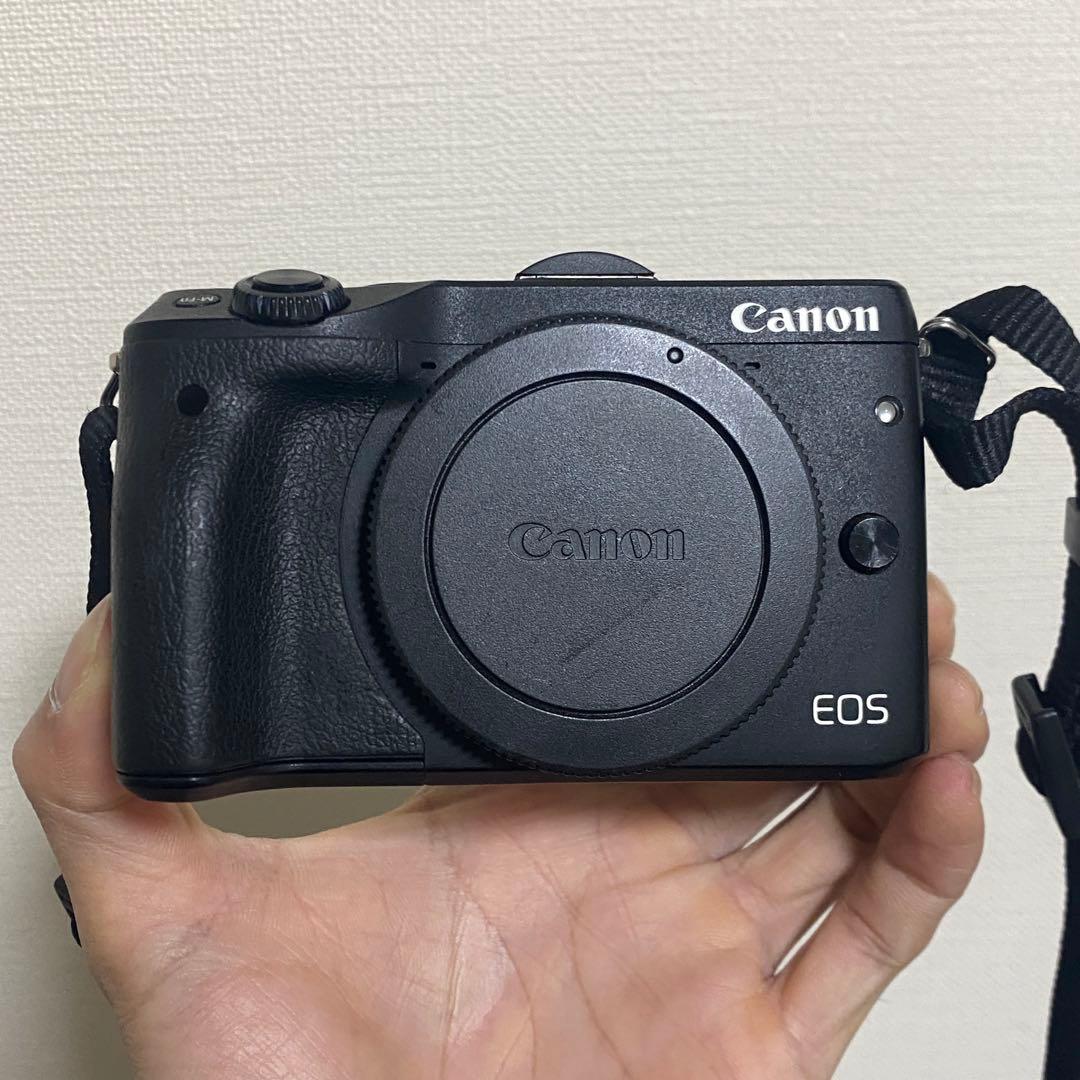Canon EOS M3 ボディ動作確認済付属品あり液晶反転時ブラックアウト