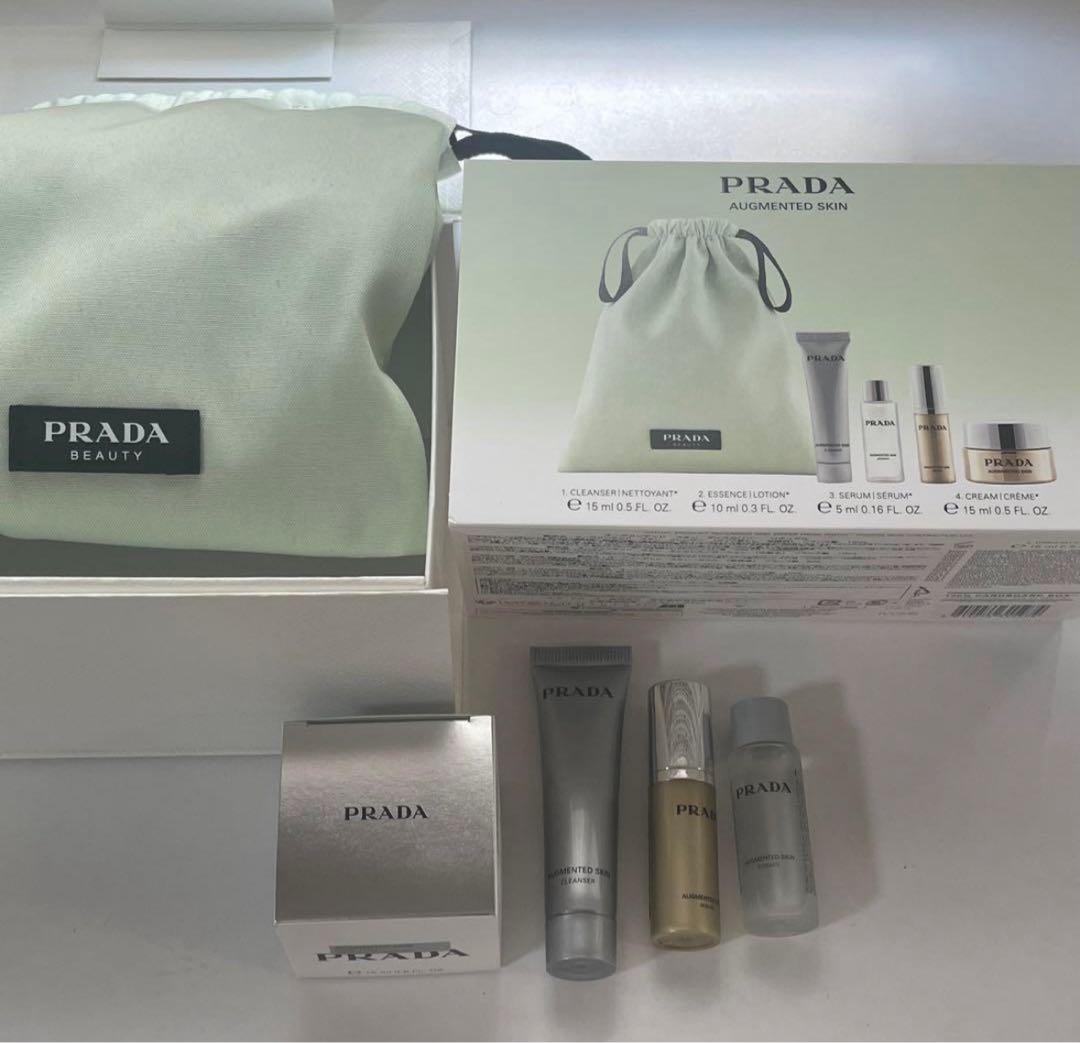 ⭐︎新品⭐︎PRADA Augmented Skin Discovery Kit - メルカリ