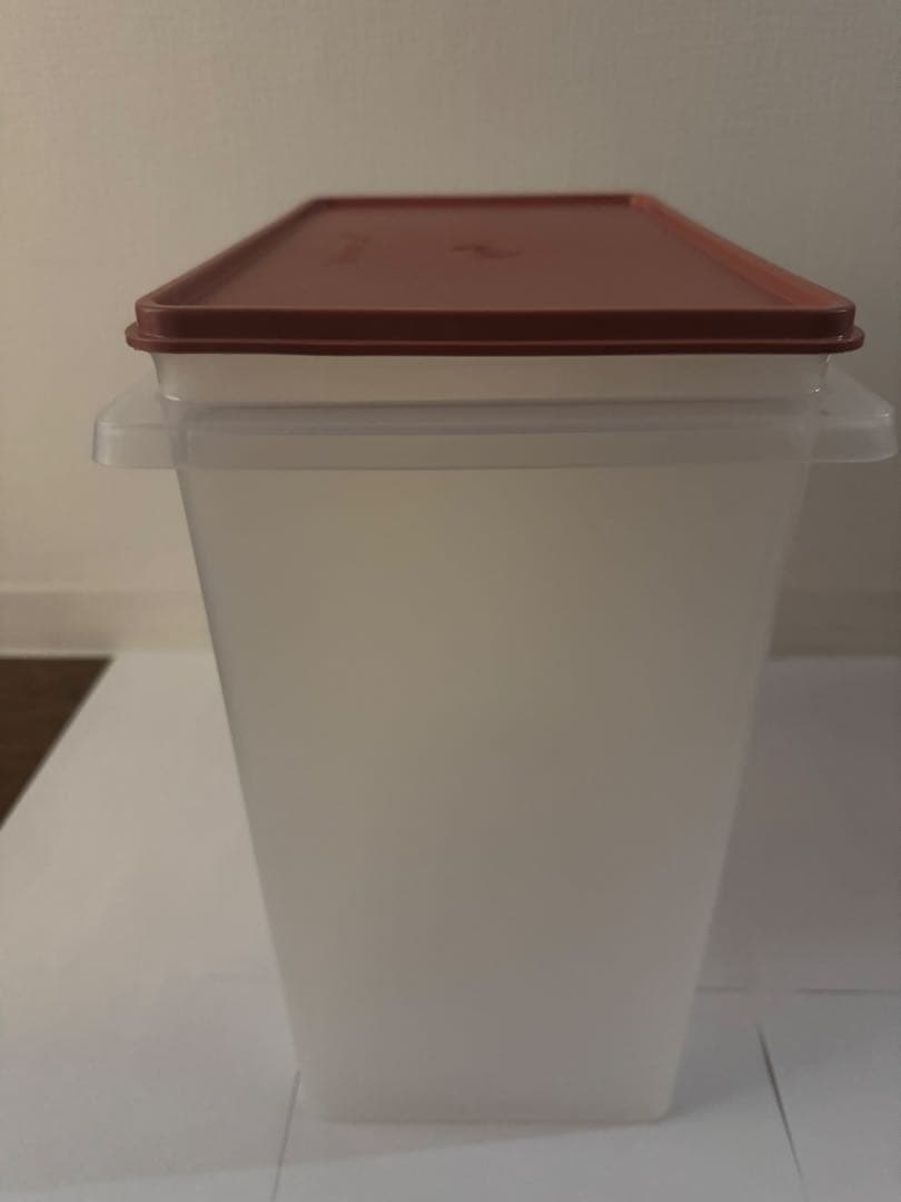 Tupperware タッパーウェア 10キロキーパー 長方形 - メルカリ