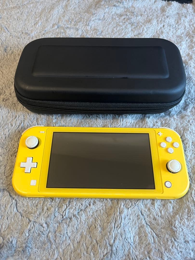 Nintendo Switch Lite イエロー 本体とハードケース Amazon.co.jp: Nintendo Switch Lite イエロー : ゲーム