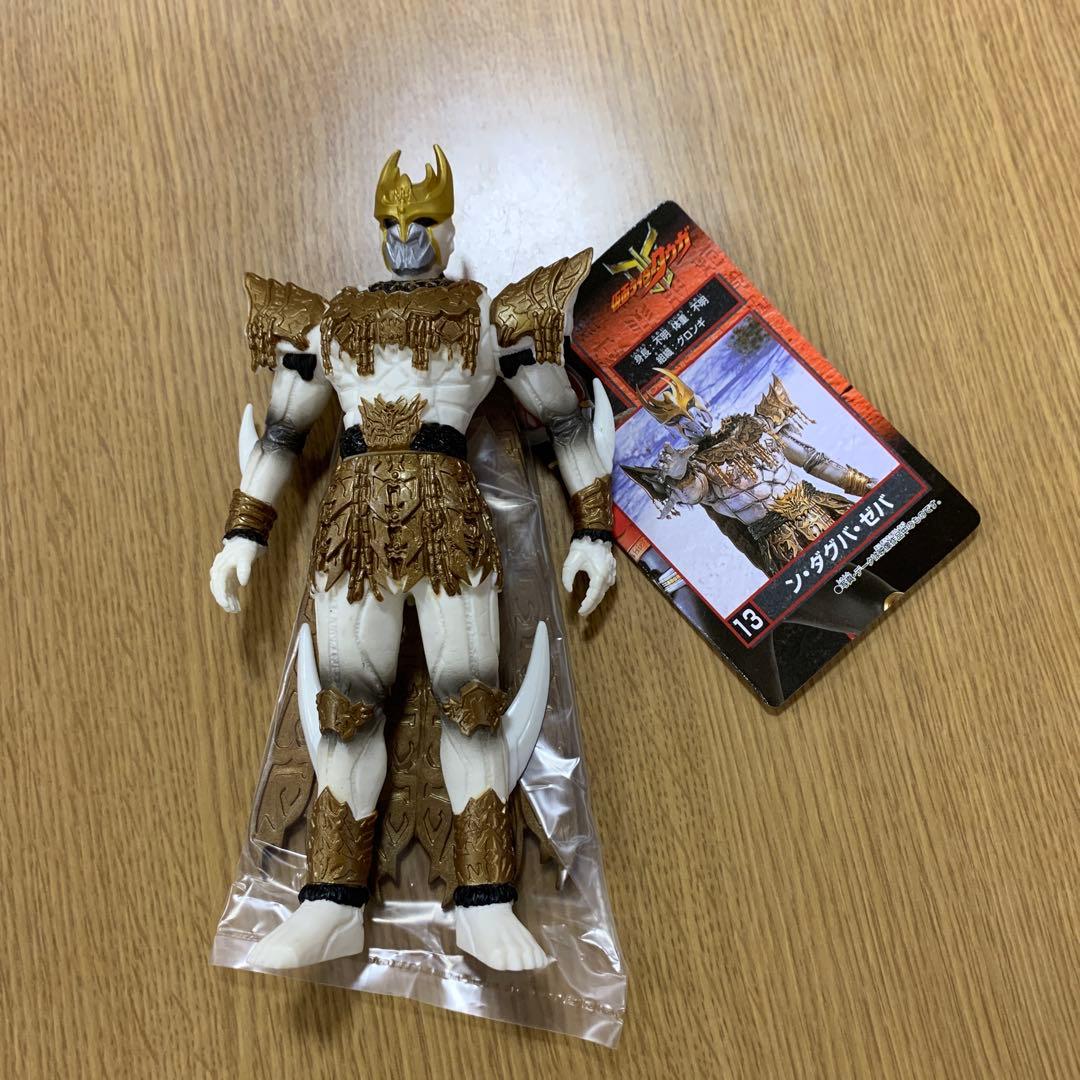 仮面ライダークウガ グロンギ11体セット - メルカリ