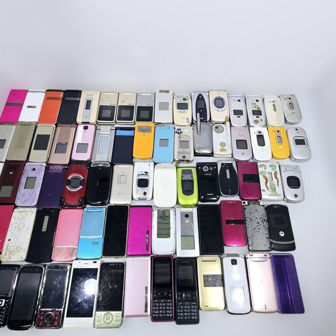 ジャンク ガラケー まとめ 75台 現状品 部品取り用 動作未確認