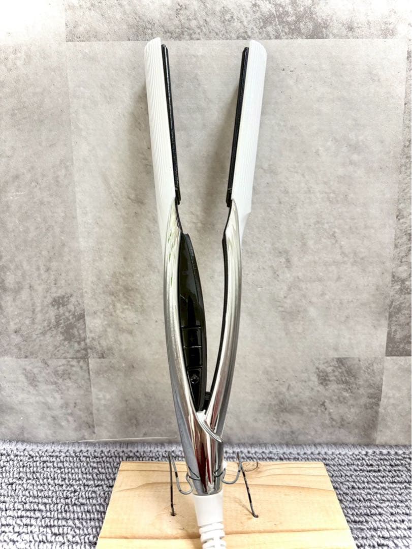 Refa MTG リファ ストレートアイロン 2022年製 - メルカリ