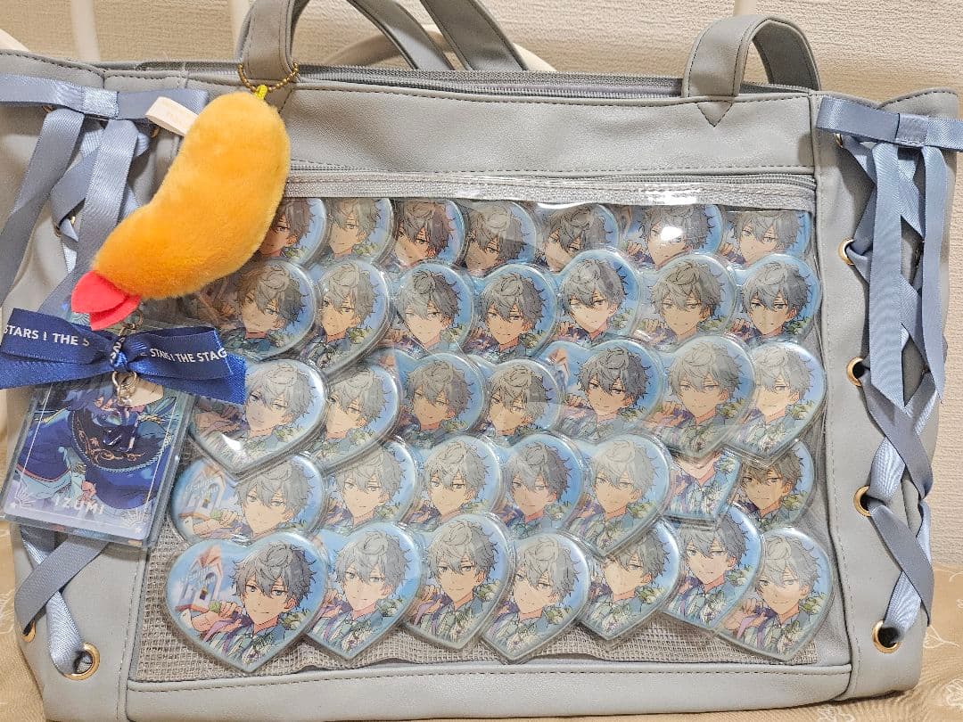 瀬名泉 ハート型缶バッジ痛バ - メルカリ