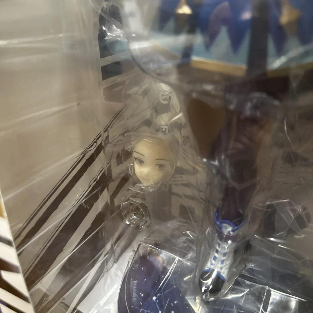 新品未開封】 アドマイヤベガ 1/7 フィギュア