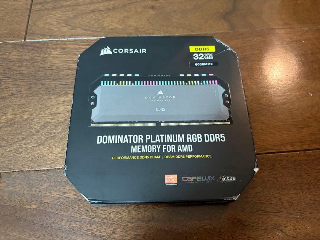 メモリー CORSAIR DOMINATOR PLATINUM RGB DDR5 32GB DOMINATOR® PLATINUM RGB 32GB (2x16GB) DDR5 DRAM 5200MHz C40 Memory