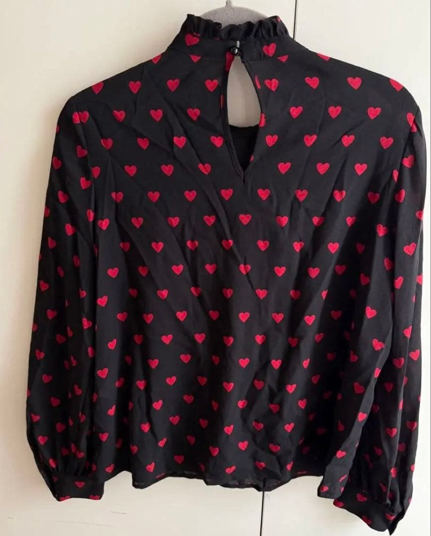 超美品 LOULOUWILLOUGHBY ハート柄フリルブラウス サイズ2 - メルカリ