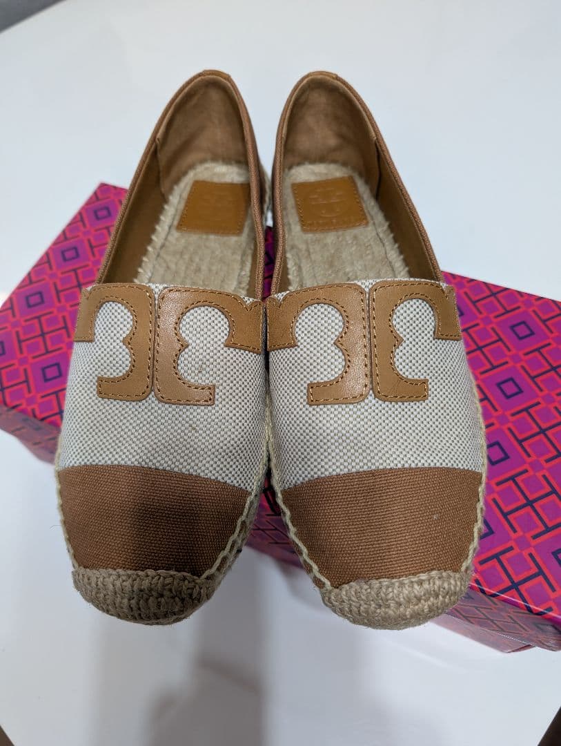 bell39　新品トリーバーチ　エスパドリーユスタイルシューズ23.5 bell39様専用 新品トリーバーチ エスパドリーユスタイルシューズ23.5