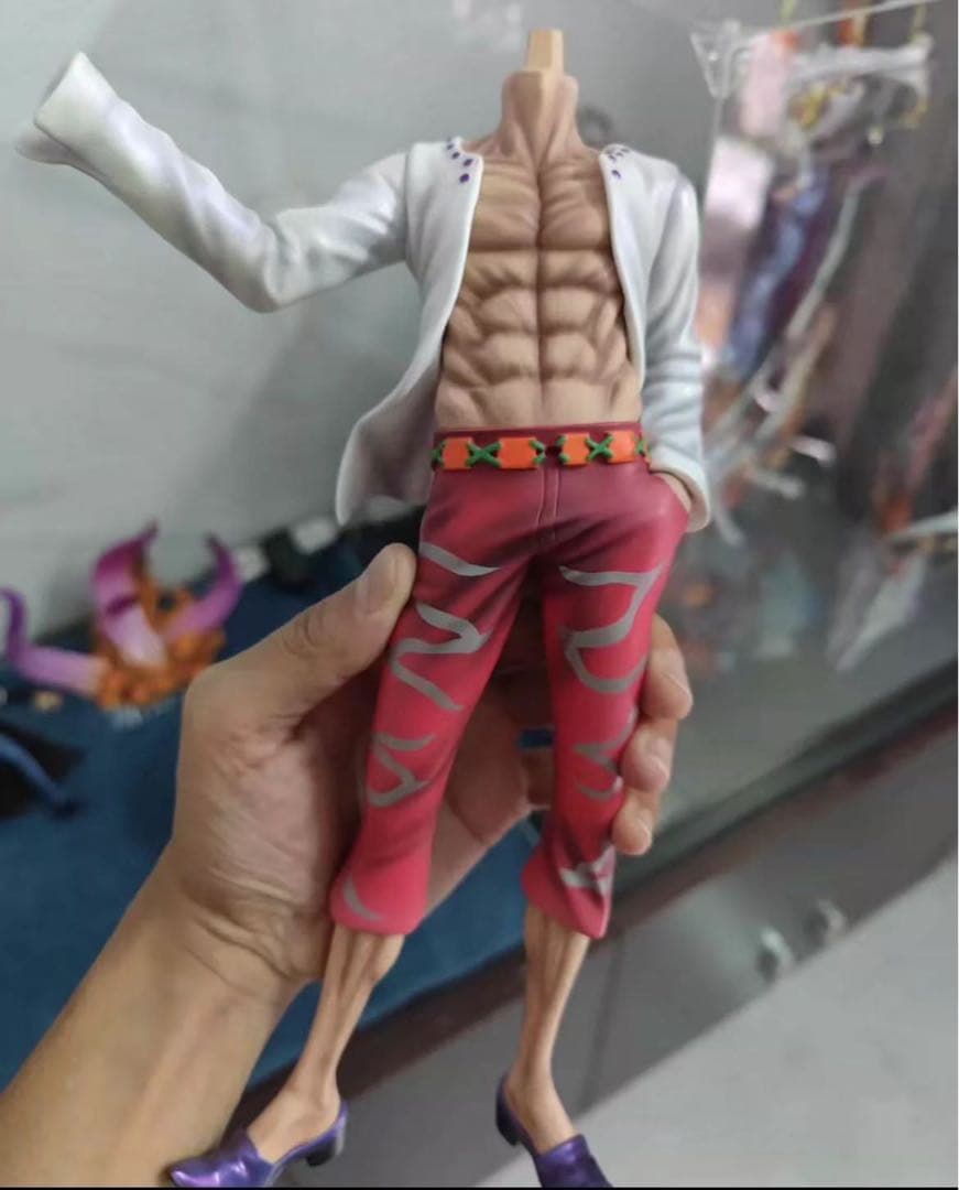 ワンピース ドフラミンゴ ガレージキット ガレキ スタチュー③④