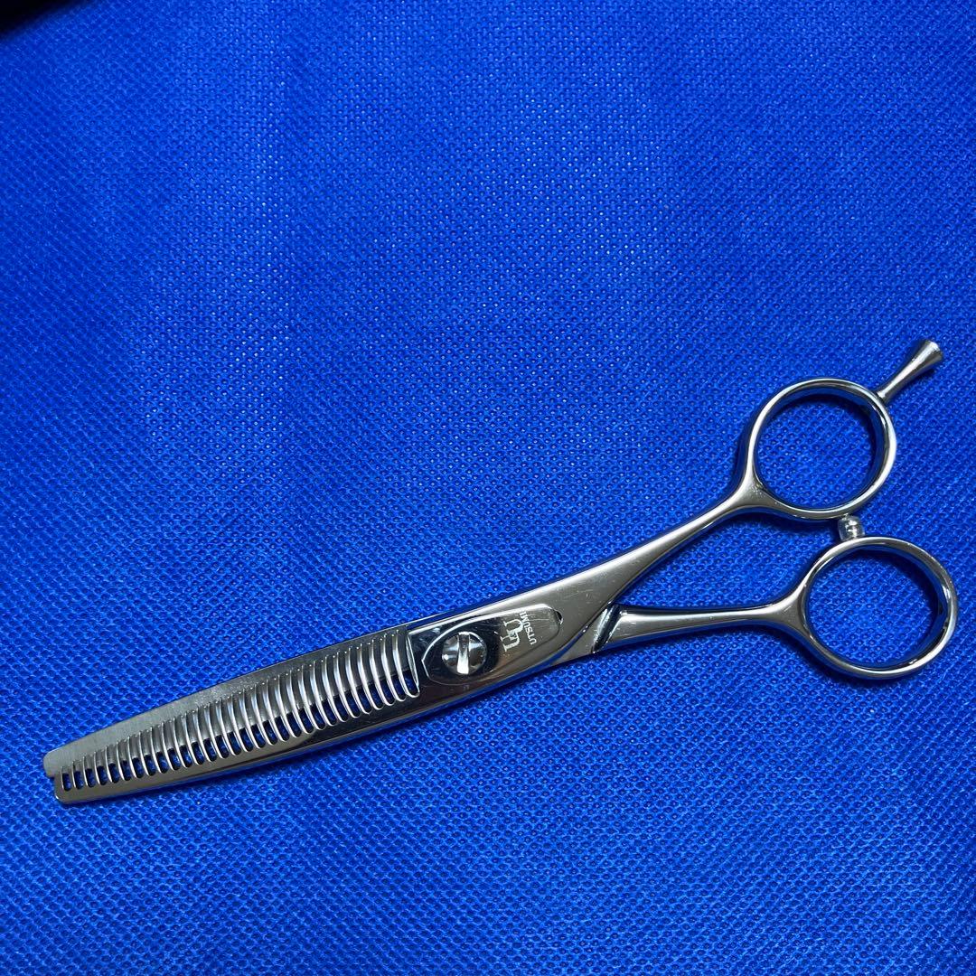 UTSUMI セニング 30% AT60/30 シザー - メルカリ