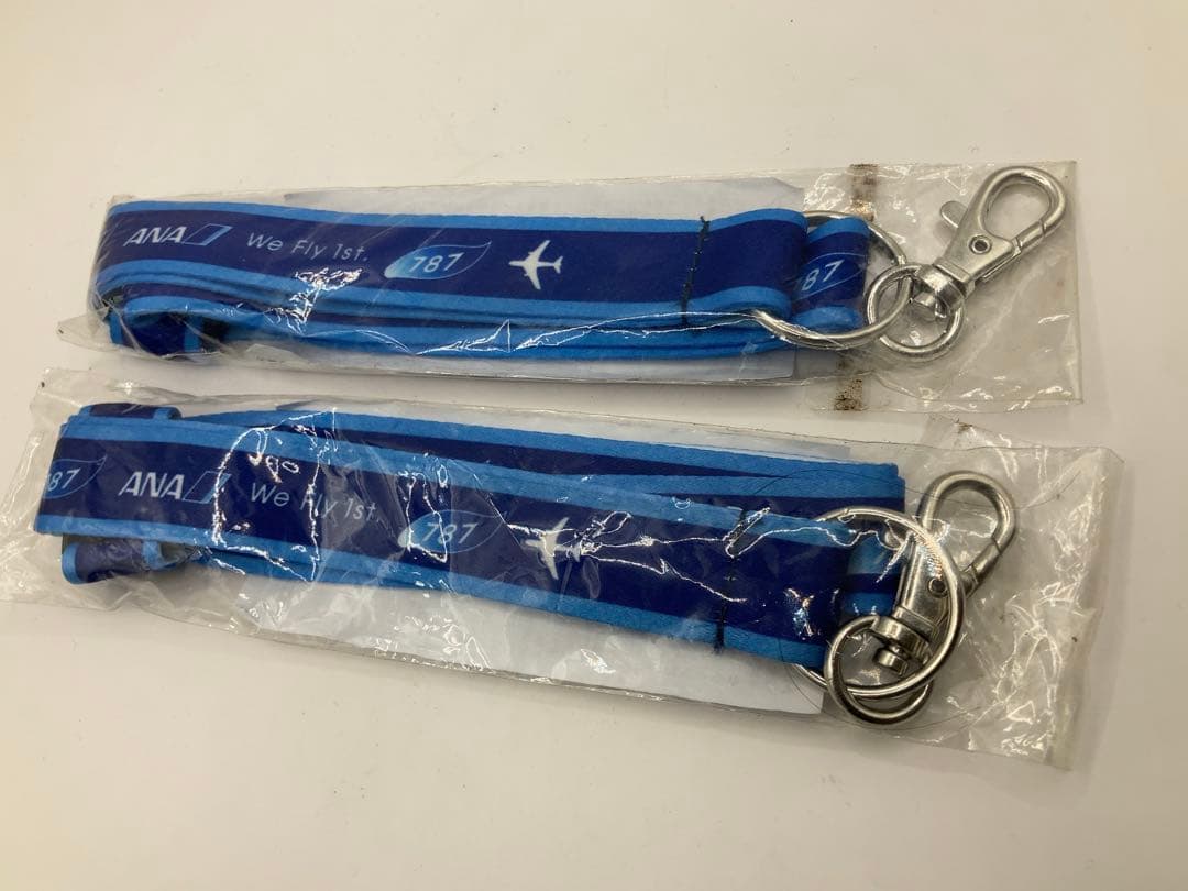 ANA 787 ネックストラップ 2本セット　未使用品 ANA ボーイング 787-10 ネックストラップ - メルカリ
