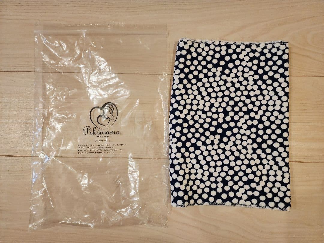 【Pikimama(ピキママ)スリング　みずたま　新Mサイズ・ほつれ有り】