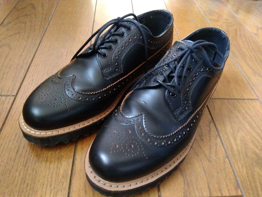 Dr. Martens ウィングチップ タッセル付 UK6 US8 23021 ドクターマーチンの隠れた名作「ウィングチップ」の魅力を徹底解剖