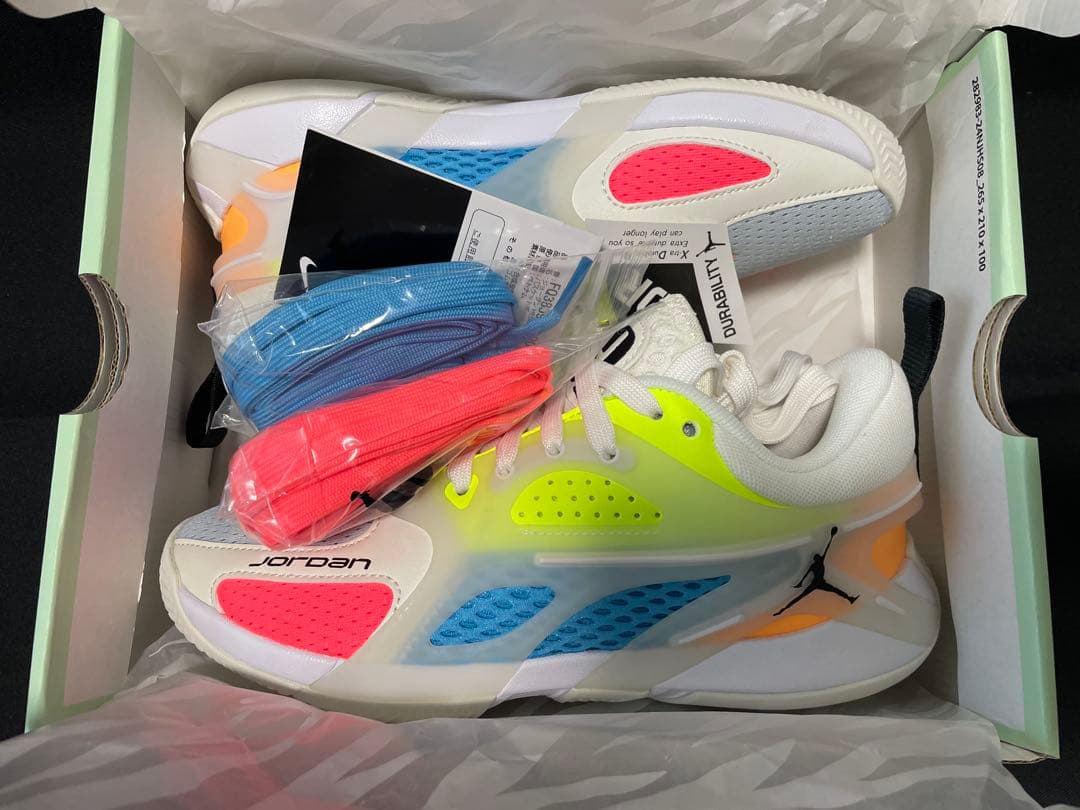 新品 JORDAN HEIR PF 22.5cm