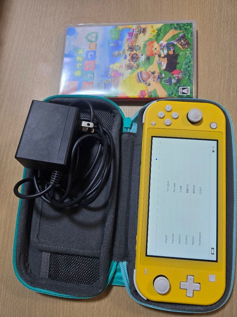 スイッチライト　本体　箱付き　どうぶつの森 Amazon.co.jp: 【整備済み品】 Nintendo Switch Lite あつまれ