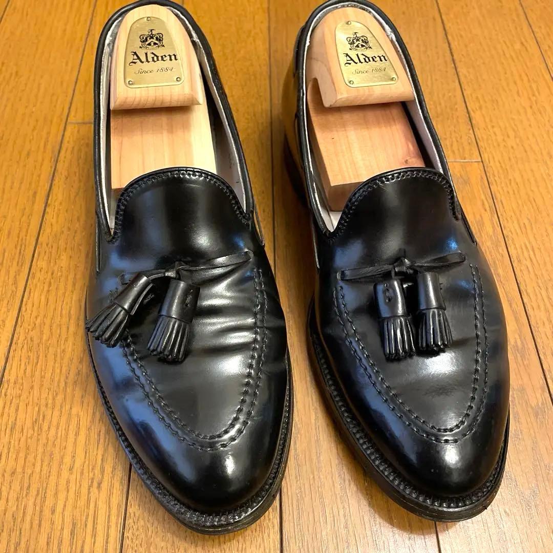 オメガ様の専用】Alden黒コードバンタッセルローファー664 - メルカリ