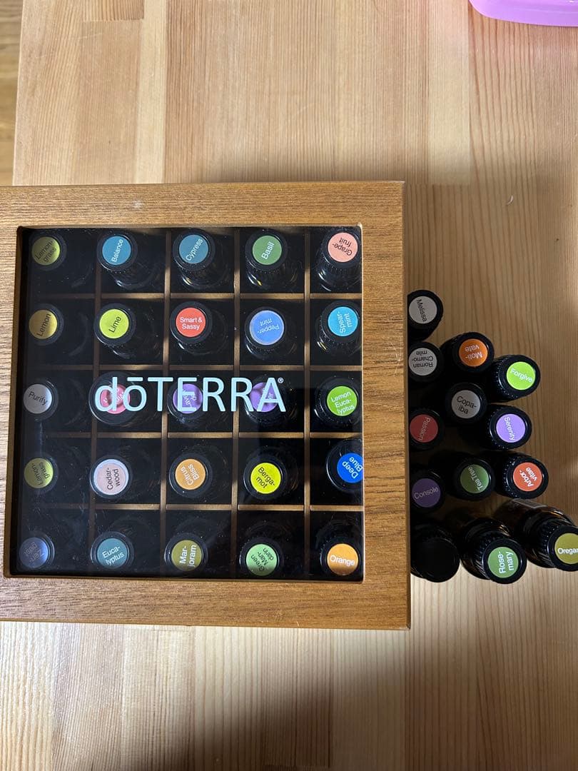 doTERRA 精油42本➕木箱セット doTERRA 精油42本➕木箱セット doTERRA 精油42本➕木箱セット