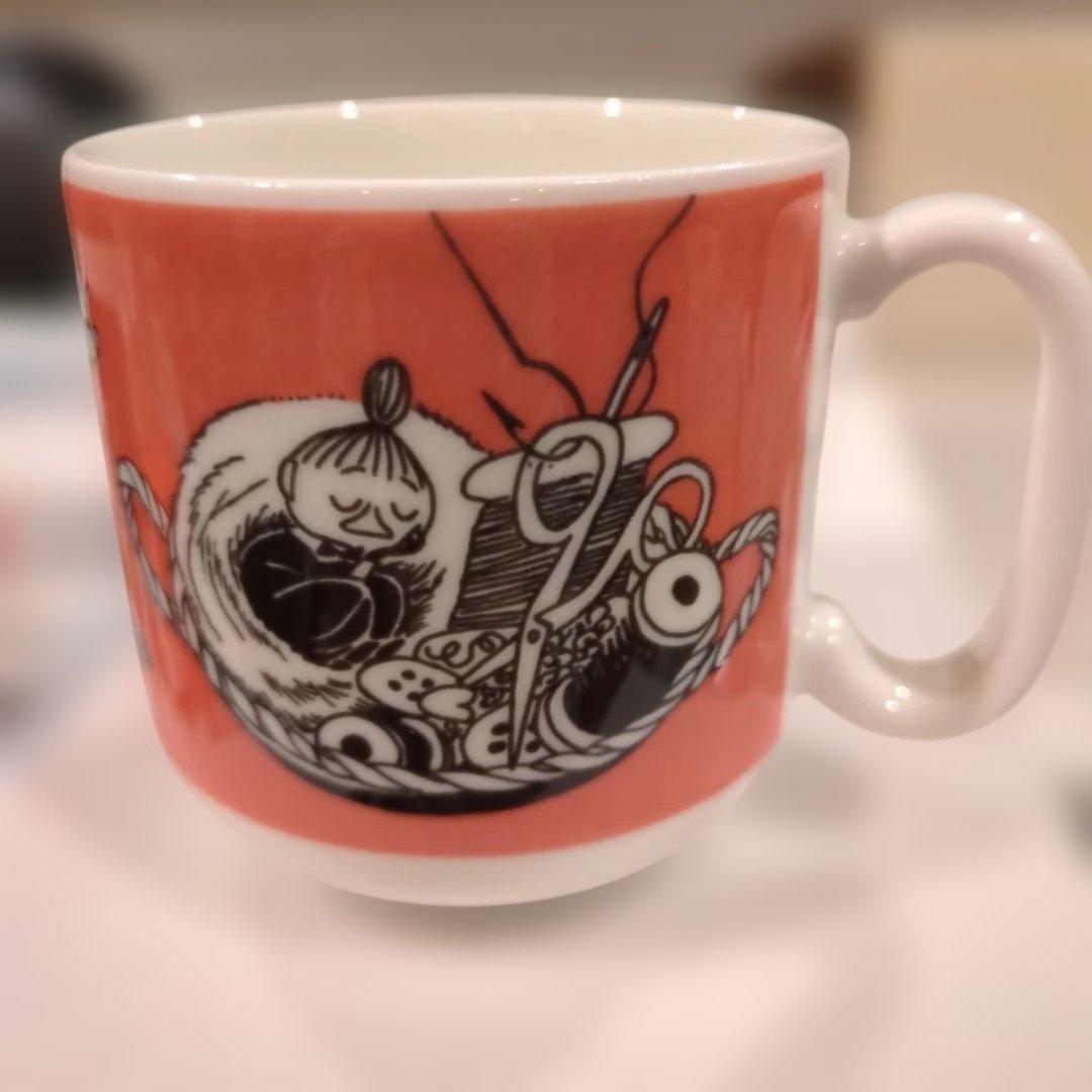 さ*ぁ様 ARABIA、ムーミン マグカップ、子供用 陶器製 Moomin ムーミン ARABIA アラビア マグ ( 300ml / ミーサ )｜北欧雑貨