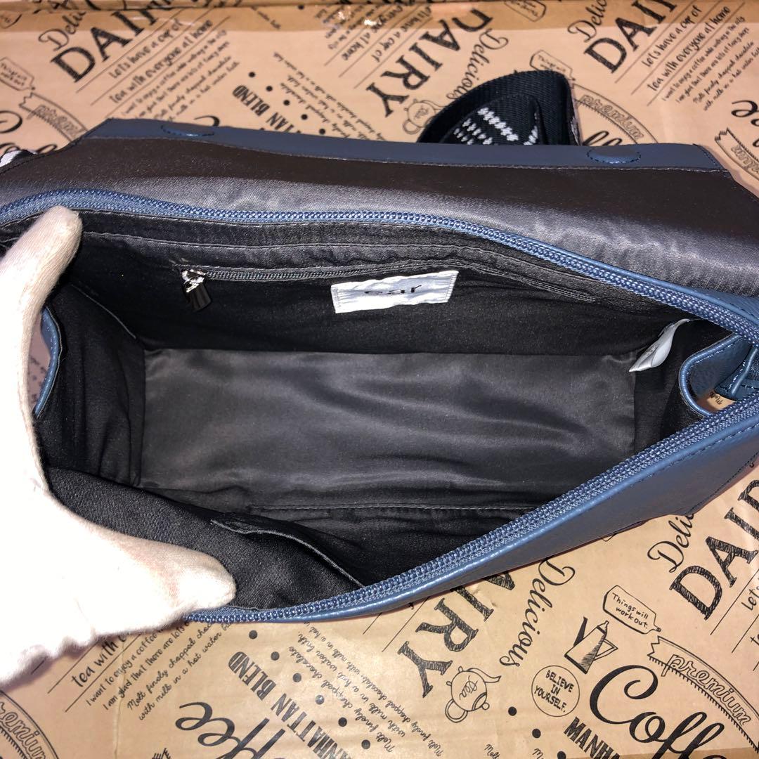 美品】イアパピヨネ ショルダーバッグ タグ付 レザー ブルー S3030