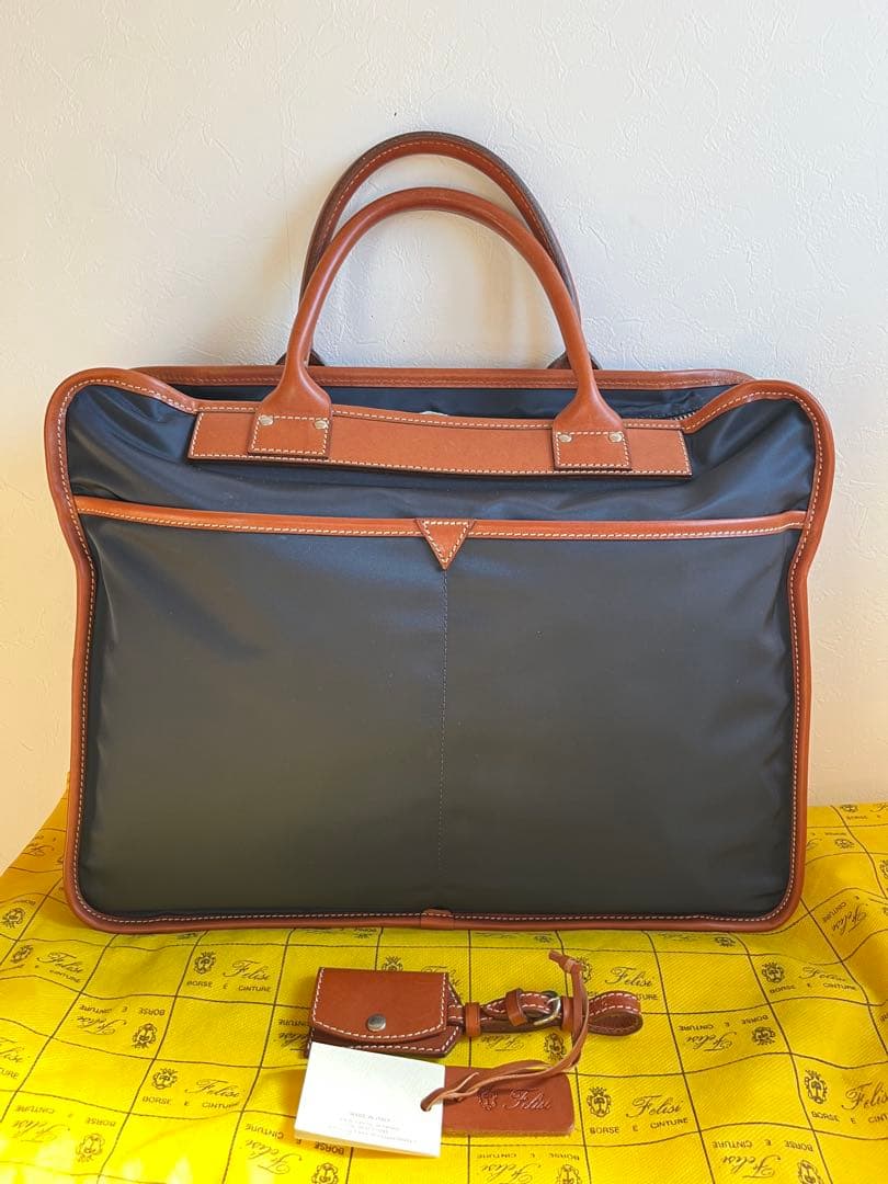 【極上品】フェリージ Felisi 8637/2-DS ビジネスバッグ