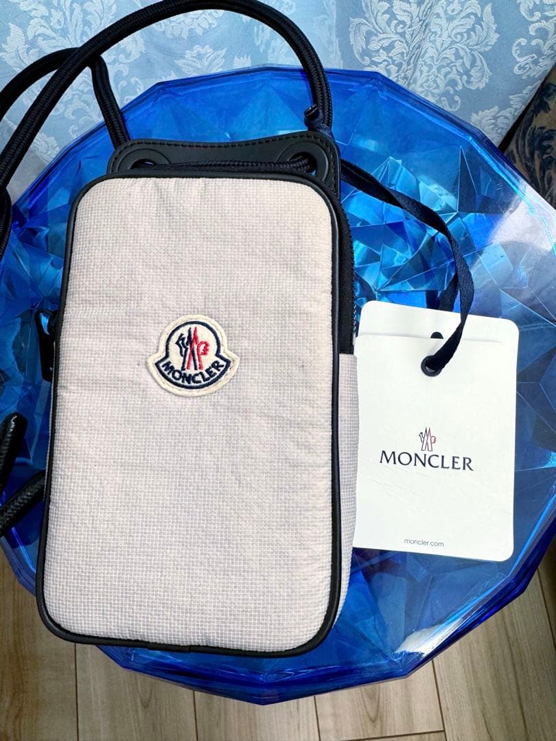 MONCLERモンクレール★クロスボディフォンケース ポーチショルダーバッグ MONCLER（モンクレール） ショルダーバッグ CLIMB POUCH 5F00001 M2155