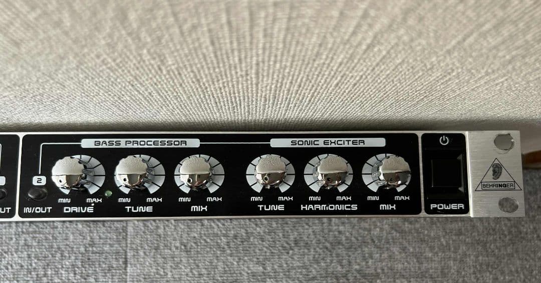 ベリンガー HA4700, SX3040, 3U ラックケースの通販はau PAY