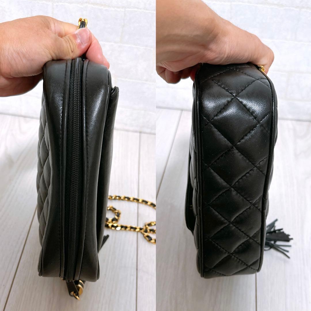 《美品》GIVENCHY(ジバンシー)ショルダーバッグ キルティング