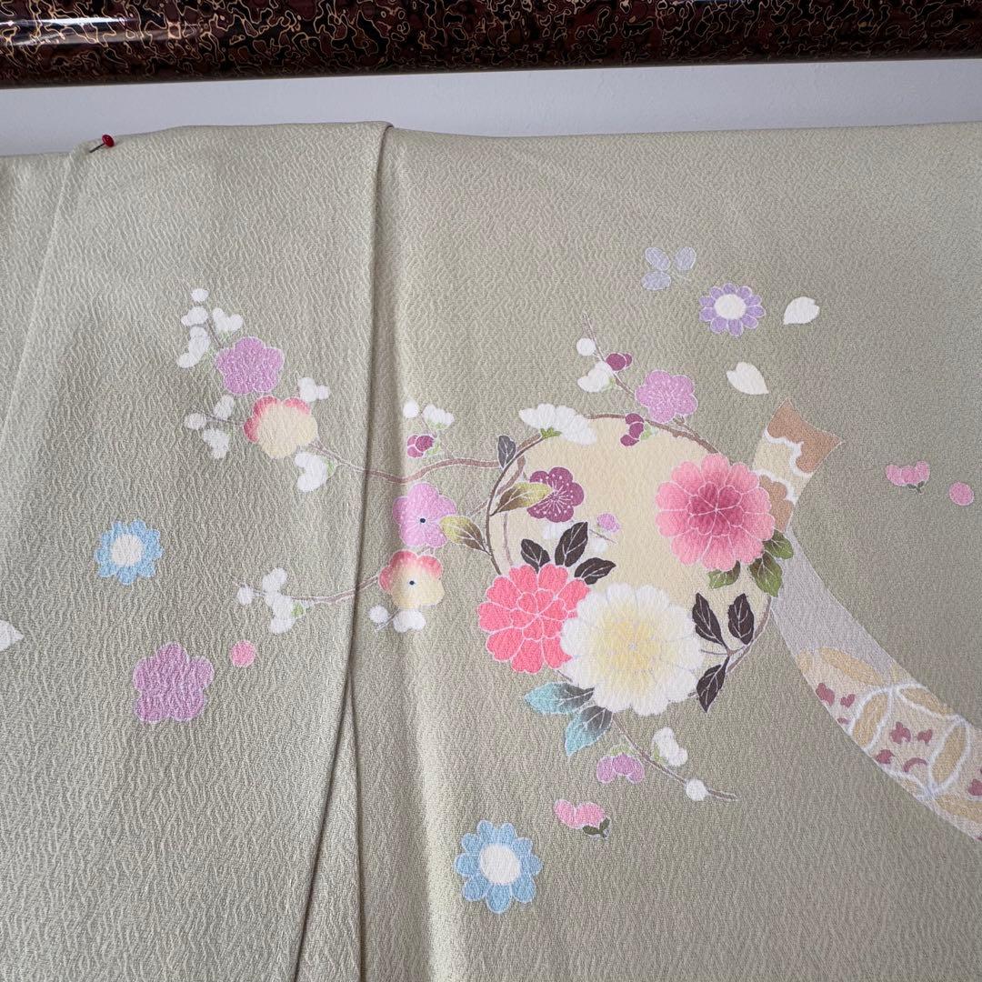 超美品 正絹 袷 現代 正統派 訪問着 着物 163 黄緑 鶯色 手書き 上品