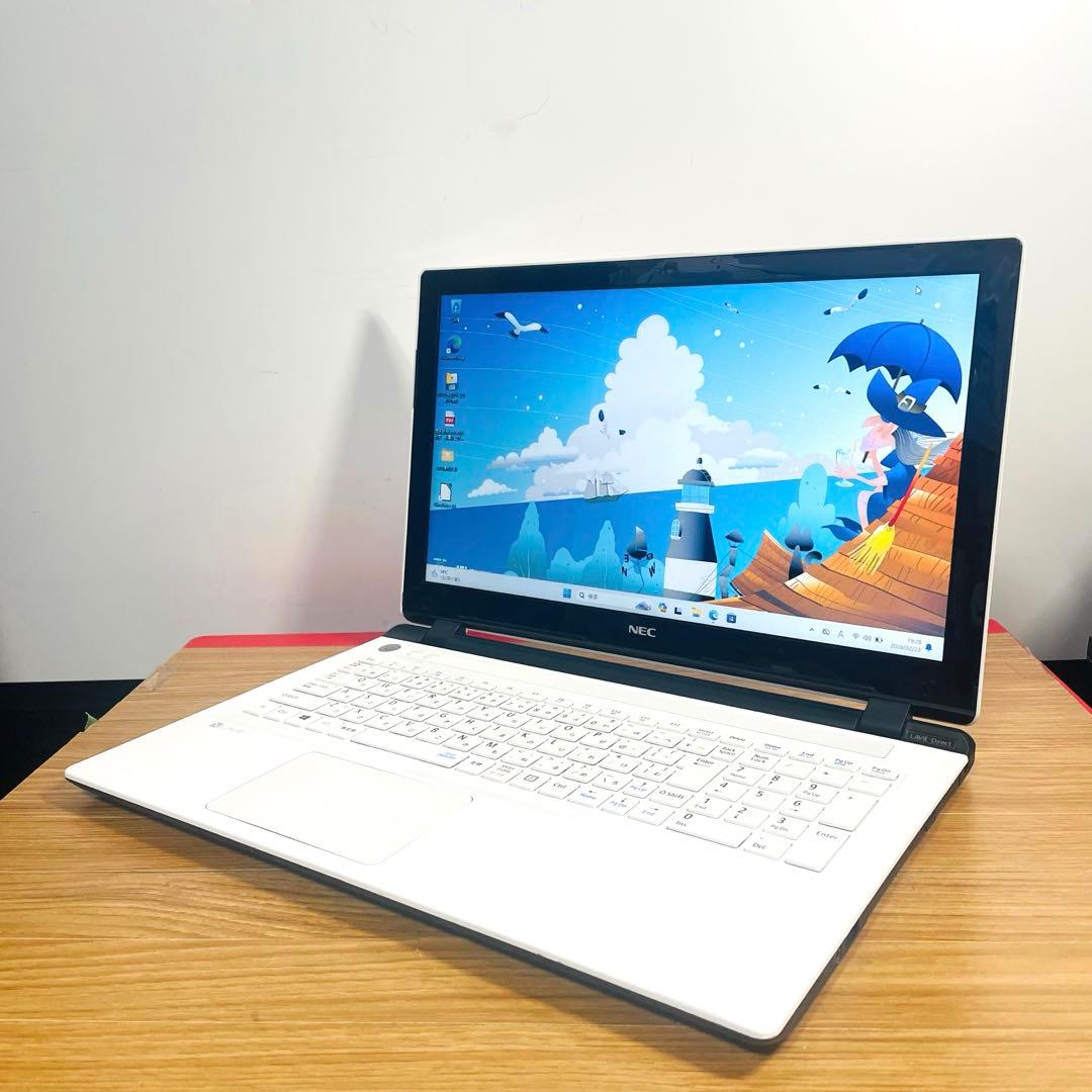 すぐ使える設定済み人気のホワイトSSD256メモリ8ギガカメラwin11