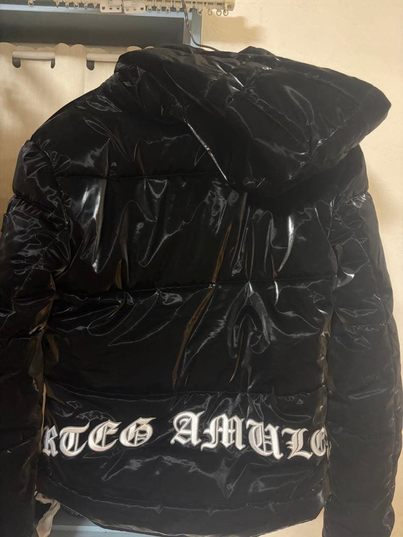 アダムスジャグラー ダウンジャケット - メルカリ