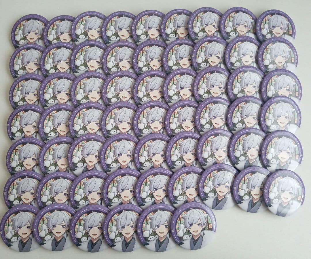 いれいす 初兎 お正月 2024 缶バッジ 等身 - メルカリ