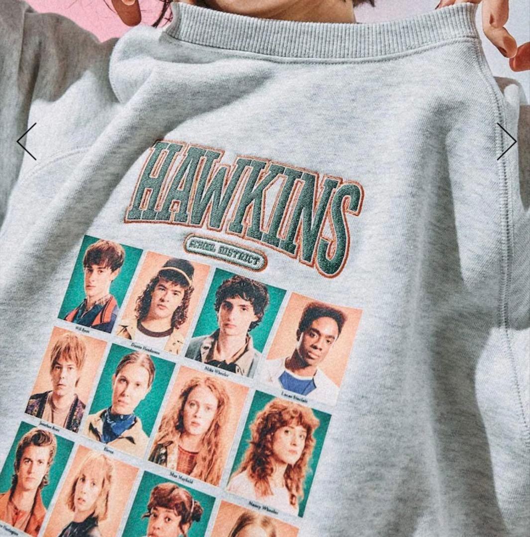 ストレンジャーシングス　niko and… スウェット　　　袋付き ストレンジャーシングス niko and… スウェット 袋付き - メルカリ