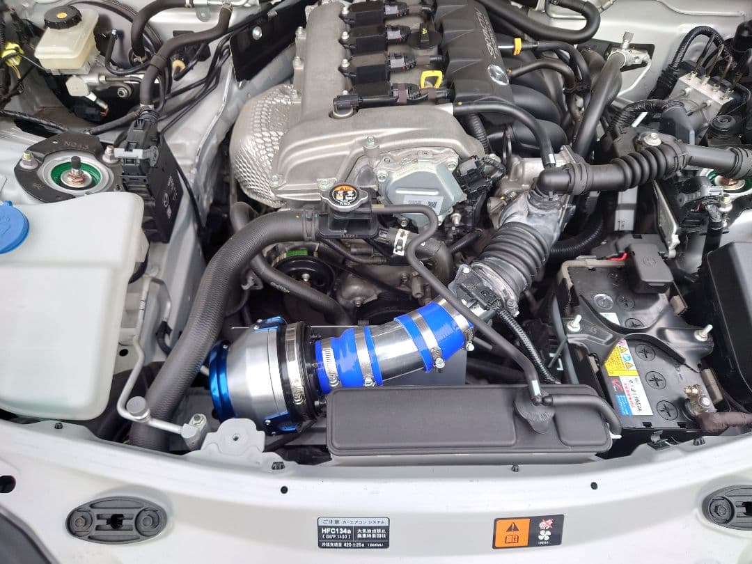 NDロードスター用 BLITZ 過給器本体 シルバー 青 取り付け金具付き