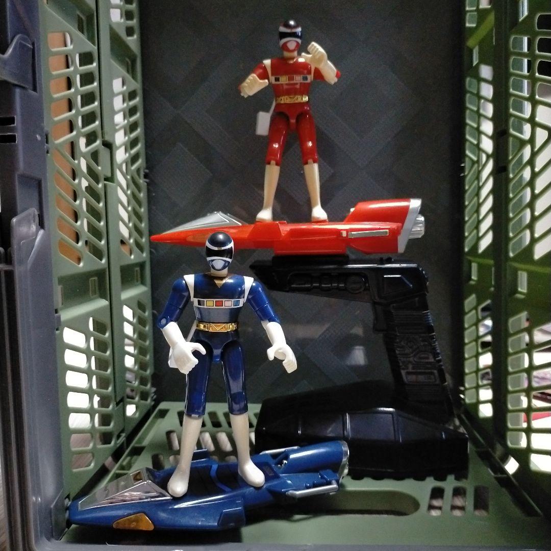 電磁戦隊メガレンジャー メガレッド メガブルー サイバースライダー