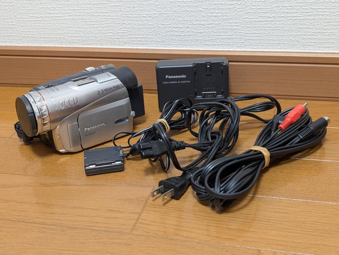 Panasonic NV-GS200 miniDVビデオカメラ s-l400.jpg