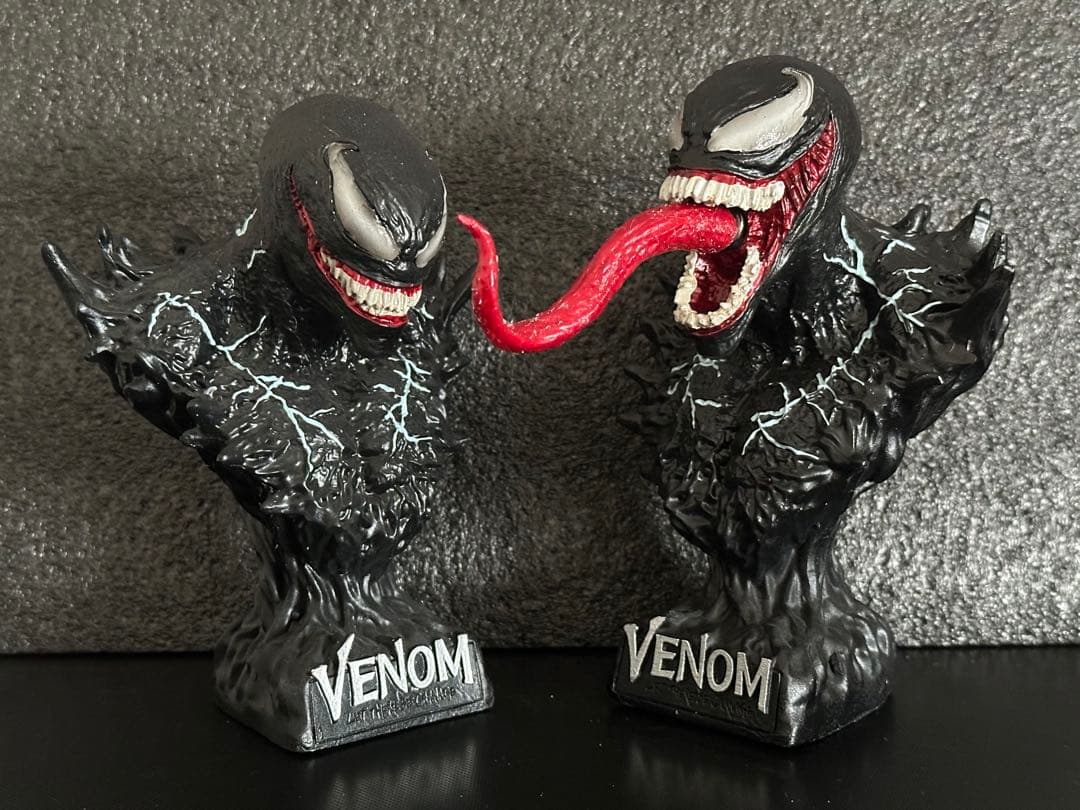 最終値下げ ヴェノム フィギュア スタチュー 2つセット。 - メルカリ